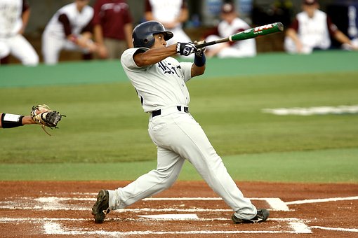 バッティングが向上する素振り方法 マメの位置や効率的な練習についても Baseball Trip ベースボールトリップ